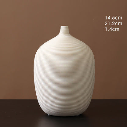 Creative White Ceramic Vase Decoration!