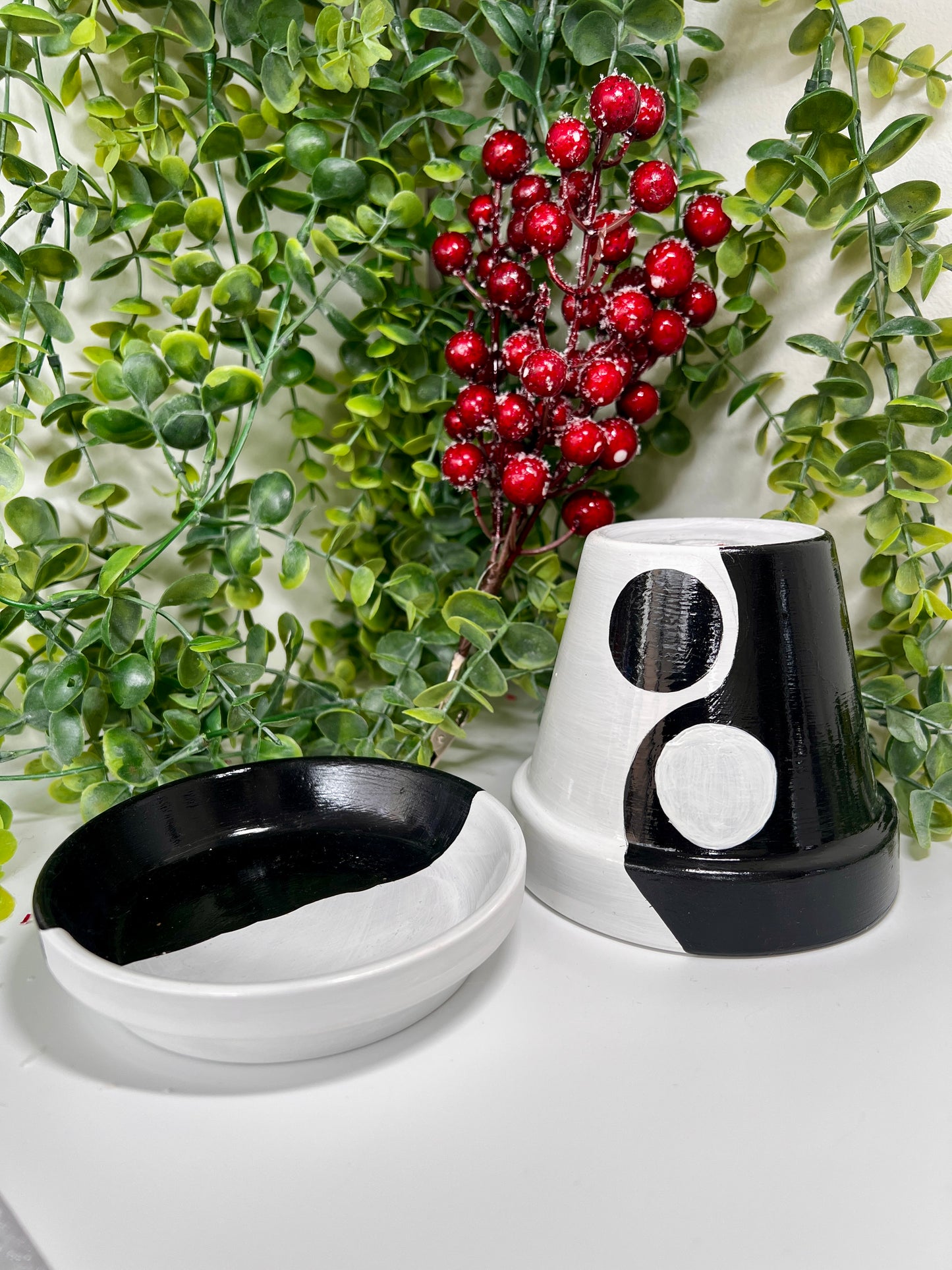 Yin & Yang Ceramic Flowerpots!