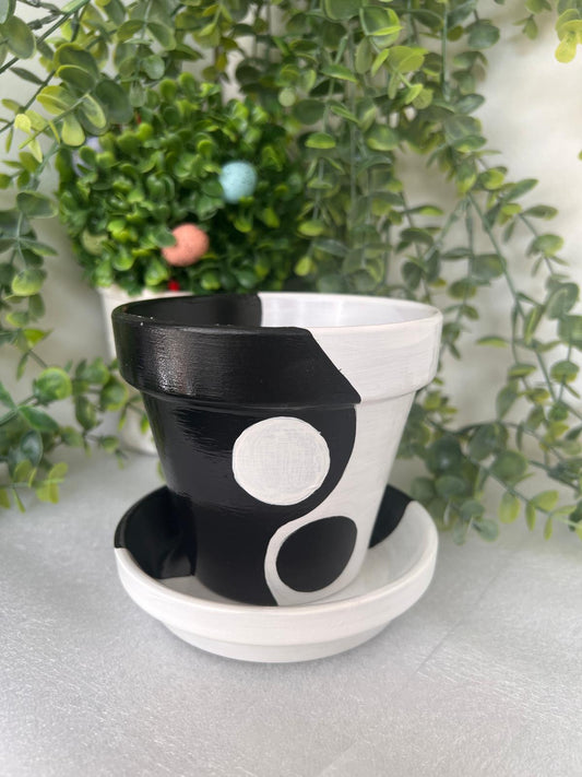 Yin & Yang Ceramic Flowerpots!