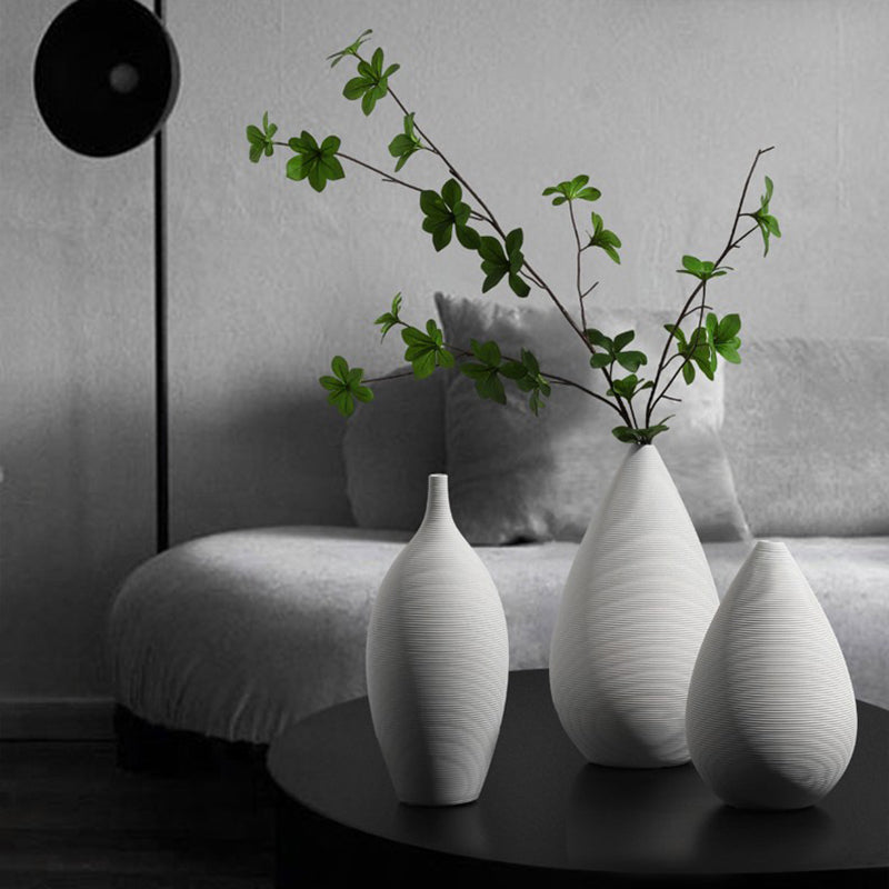 Creative White Ceramic Vase Decoration!