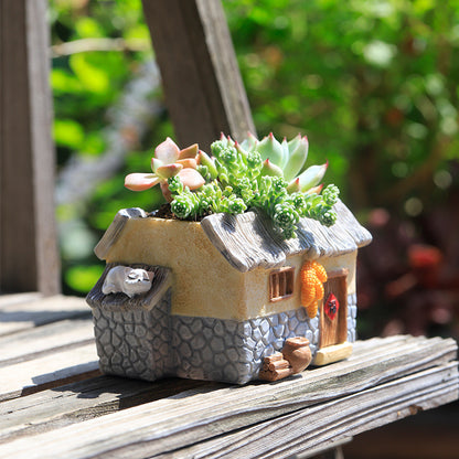 Mini House Succulent Flowerpot!